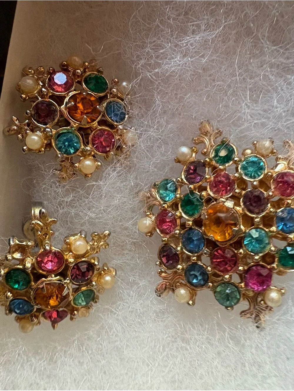 Gold-Tone Multicolor Crystal & Pearl Cluster Earrings and pendent